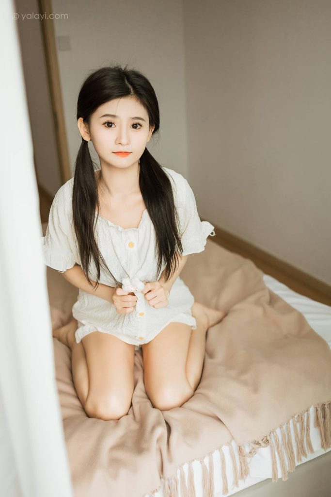 图片[2]-米白睡衣双马尾少女，软萌又治愈。-橙心社