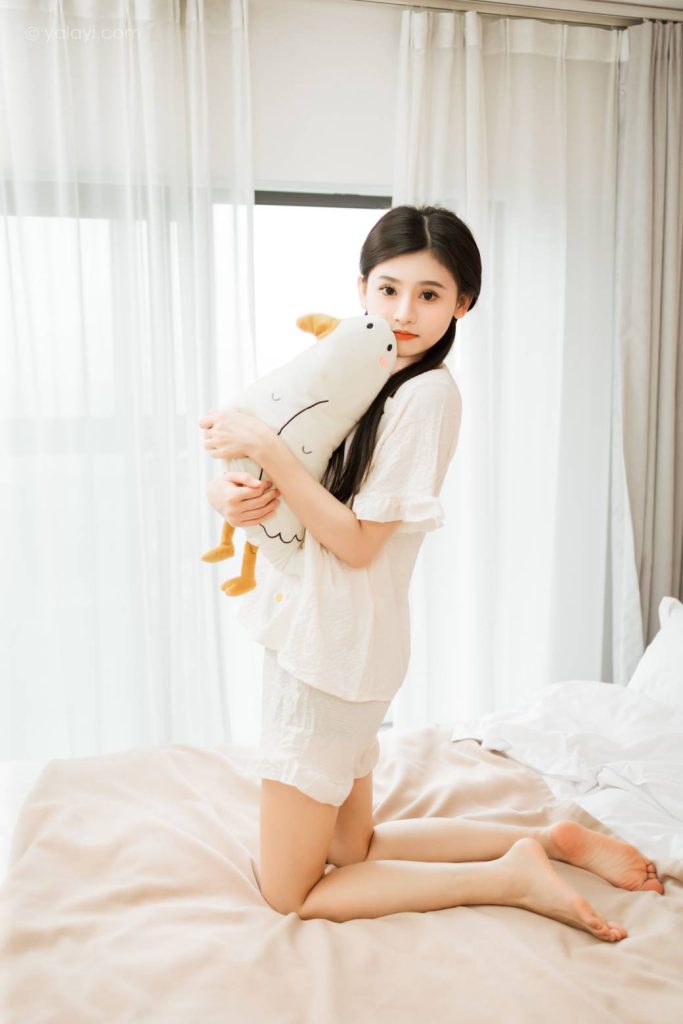 图片[3]-米白睡衣双马尾少女，软萌又治愈。-橙心社